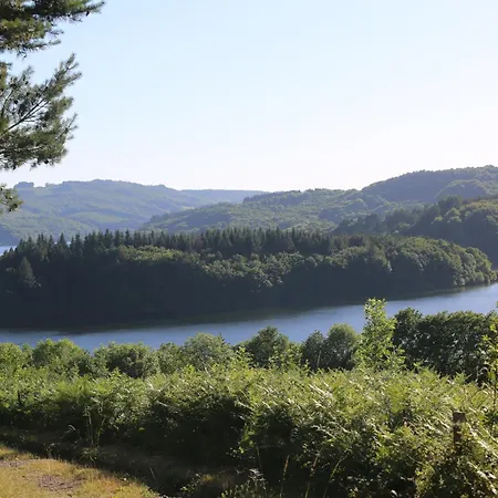 Du Gua Des Brasses Au Bord Du De La Raviège Casa vacanze *